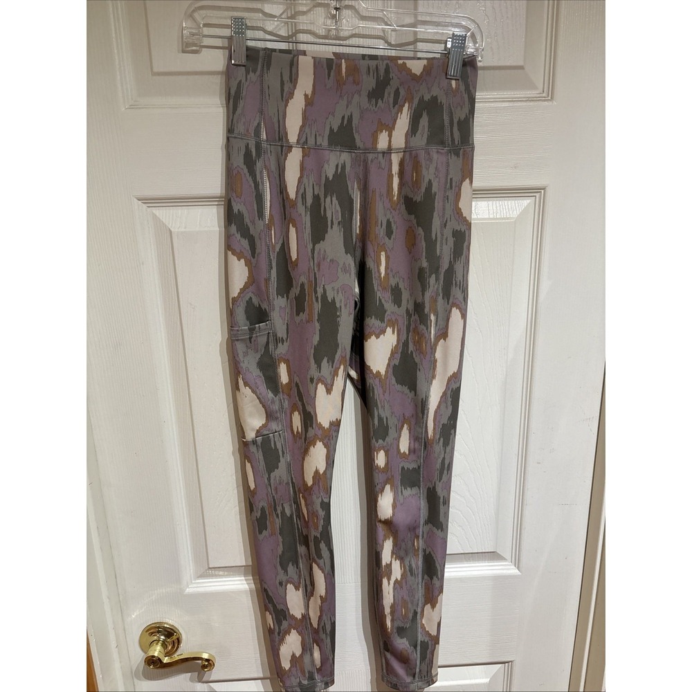 Columbia PHG Leggings Women Small Tough Shot Camoflage Casual Camo MSRP $80 NEW